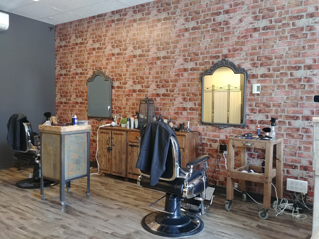 L Atelier du Barbier | 1393 Rue du Pont, Marieville, QC J3M 1G2, Canada | Phone: (450) 460-7000