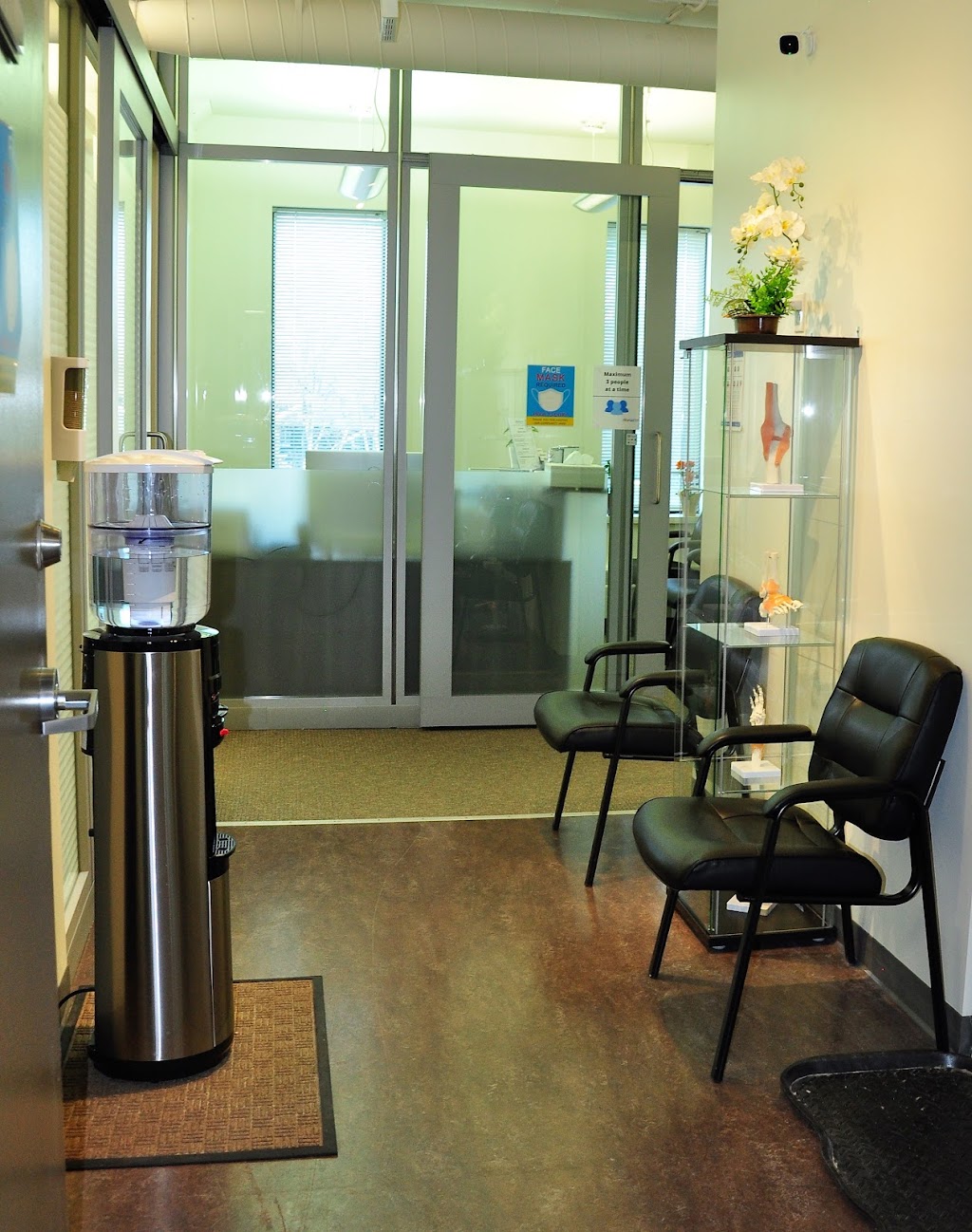 A Plus Physiotherapy and Wellness Centre | 1150 Morrison Dr #301, Ottawa, ON K2H 8S9, Canada | Phone: (613) 596-4447