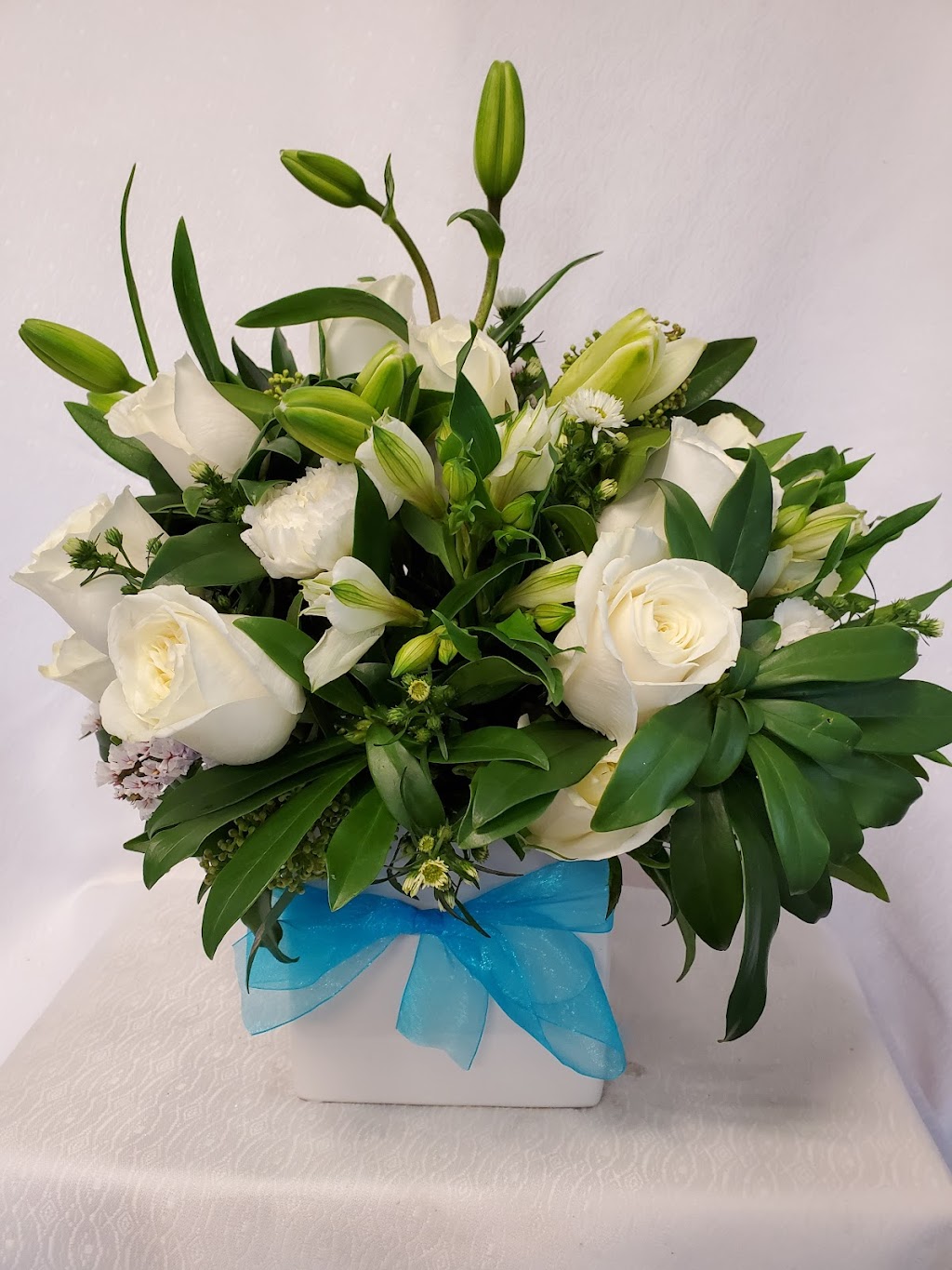 Ooh la la Florist | 5047 184 St, Surrey, BC V3S 0L5, Canada | Phone: (800) 848-7103