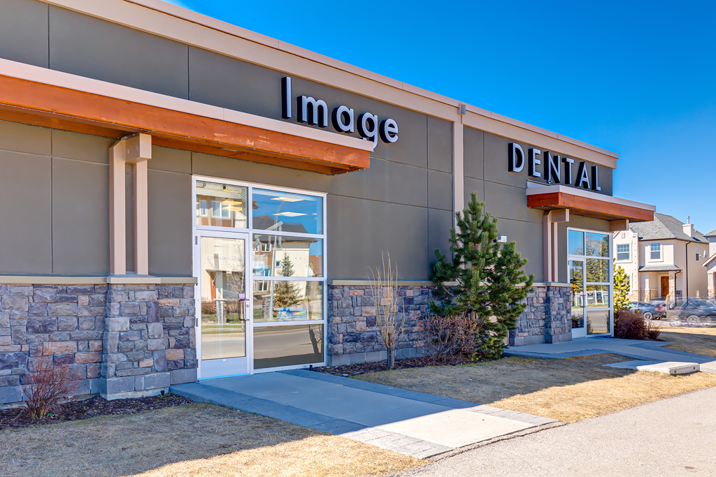 Image Dental | 917 85 St SW #315, Calgary, AB T3H 5Z9, Canada | Phone: (403) 814-0540