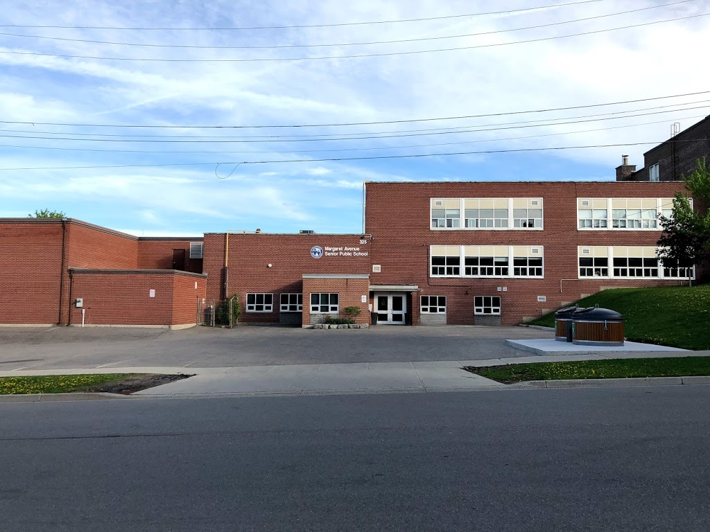 Margaret Avenue Public School | 325 Louisa St, Kitchener, ON N2H 5N1, Canada | Phone: (519) 578-1910