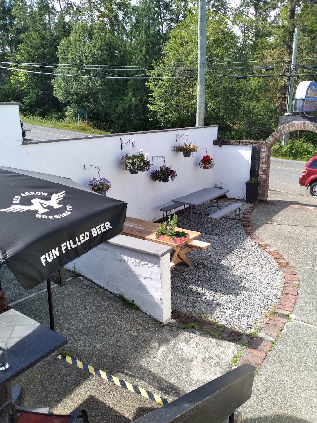 The Brass Bell Pub | 8152 York Ave, Crofton, BC V0R 1R0, Canada | Phone: (250) 246-1230