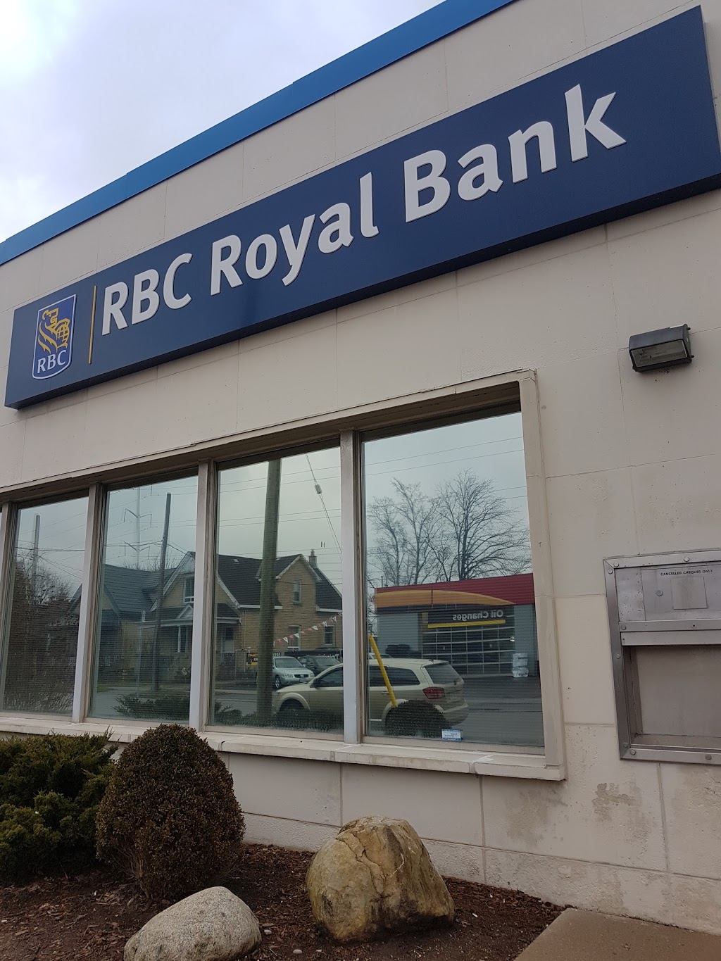 RBC Royal Bank | 96 Fanshawe Park Rd E, London, ON N5X 4C5, Canada | Phone: (519) 660-4200