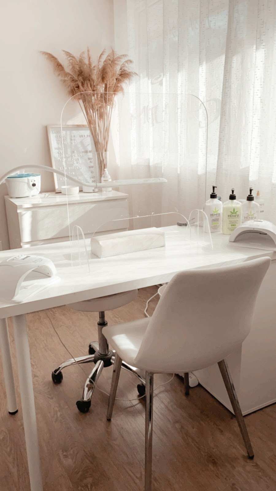 Loft Beauté par BECesthétique | 305 Rte Principale E, Sainte-Cécile-de-Masham, QC J0X 2W0, Canada | Phone: (819) 319-9340