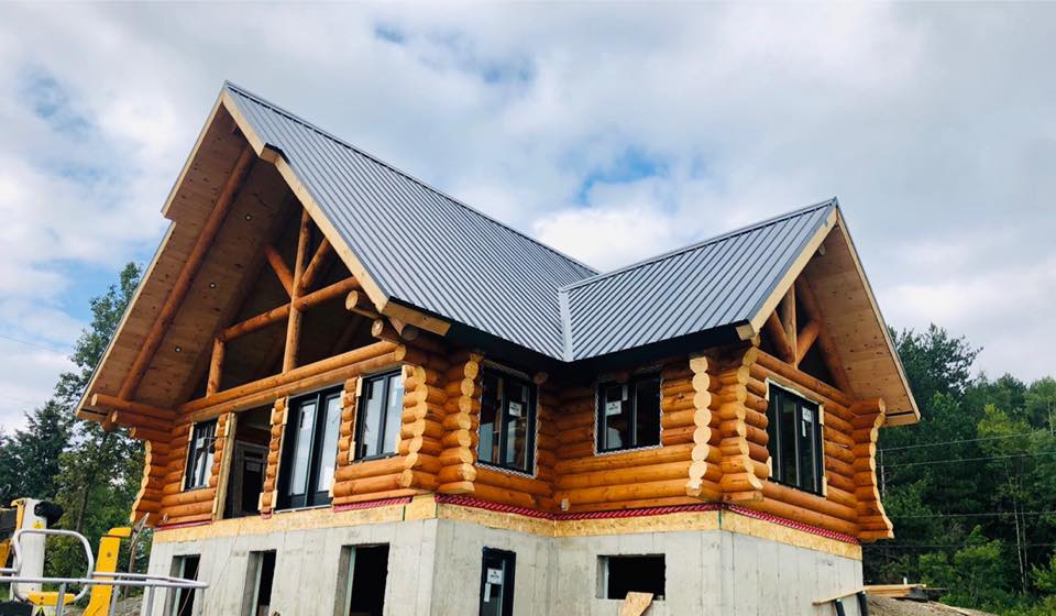 Viabois - Fabricant de maison et chalet en bois rond | 118 Rue du Soudeur, Saint-Isidore, QC G0S 2S0, Canada | Phone: (581) 982-7482