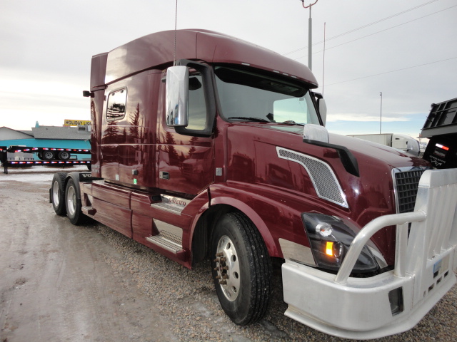 Andys Truck Sales | 25 Gasoline Alley E, Alberta T4E 1B3, Canada | Phone: (403) 341-6400