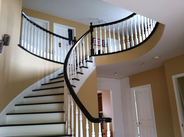 Escalier Classique | 3556 Bd des Entreprises, Terrebonne, QC J6X 4J8, Canada | Phone: (514) 990-3885