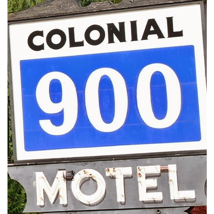 Colonial 900 Motel | 900 Old Hope Princeton Way, Hope, BC V0X 1L0, Canada | Phone: (604) 869-5223