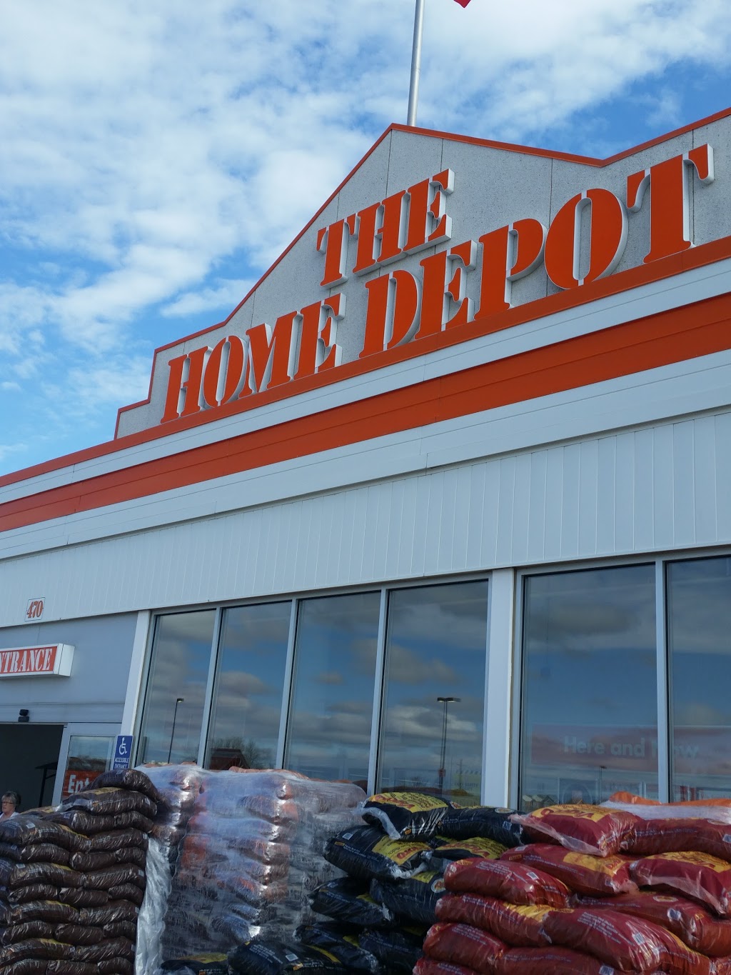 The Home Depot | 470 Holland St W, Bradford, ON L3Z 0A2, Canada | Phone: (905) 778-2100