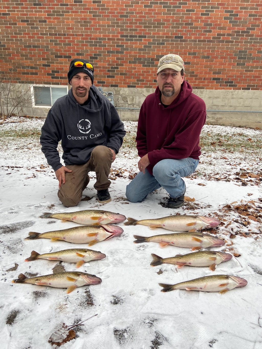 Quinte Fishing Ice Hut Rentals & Guiding Service | 252 Byron St, Trenton, ON K8V 2Z3, Canada | Phone: (613) 438-0110