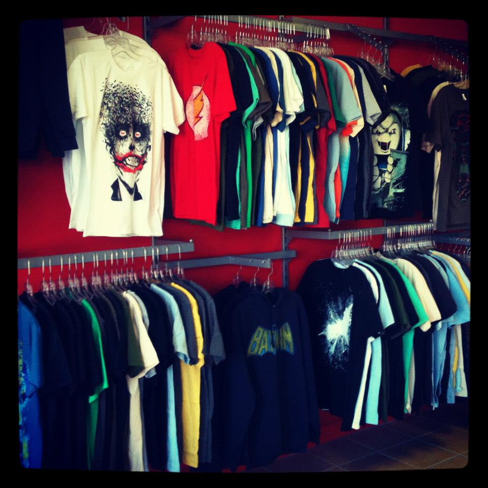 Redfoxtees Axin | 5060 Rue Saint-Roch Sud, Drummondville, QC J2E 1A2, Canada | Phone: (819) 445-7369