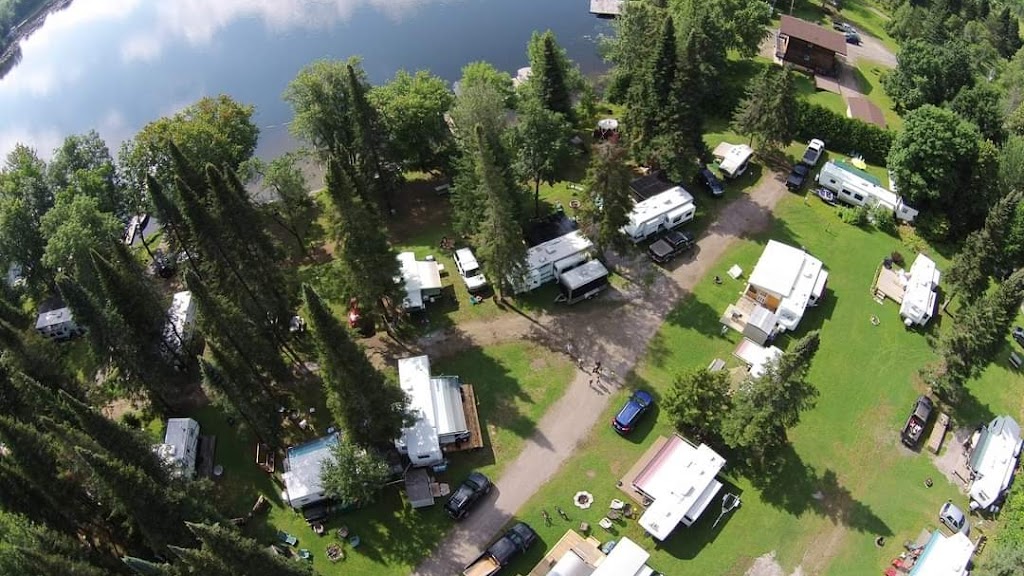 Camping Park JoAn | 3148 Mnt des Whissel, Mont-Laurier, QC J9L 3G5, Canada | Phone: (819) 436-3005