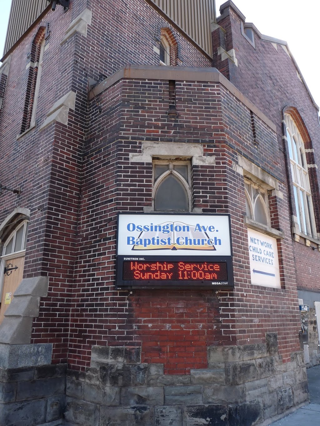 Ossington Avenue Baptist Church | 720 Ossington Ave, Toronto, ON M6G 3T7, Canada | Phone: (416) 533-5091