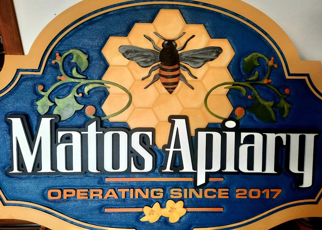 Matos Apiary | 1212 2nd Concession Dalhousie, Lanark, ON K0G 1K0, Canada | Phone: (613) 914-1635