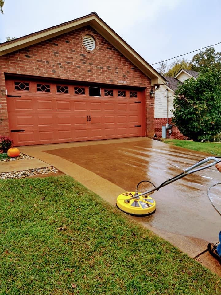 On Top Pressure Washing | 14621 111a Ave, Surrey, BC V3R 2E2, Canada | Phone: (672) 513-0203