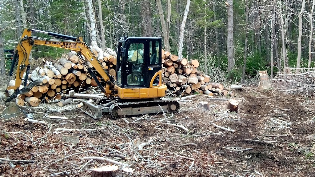 Riley Murphy Excavation | 344 Nowlan Mountain Rd, Newtonville, NS B4P 2R1, Canada | Phone: (902) 670-6754