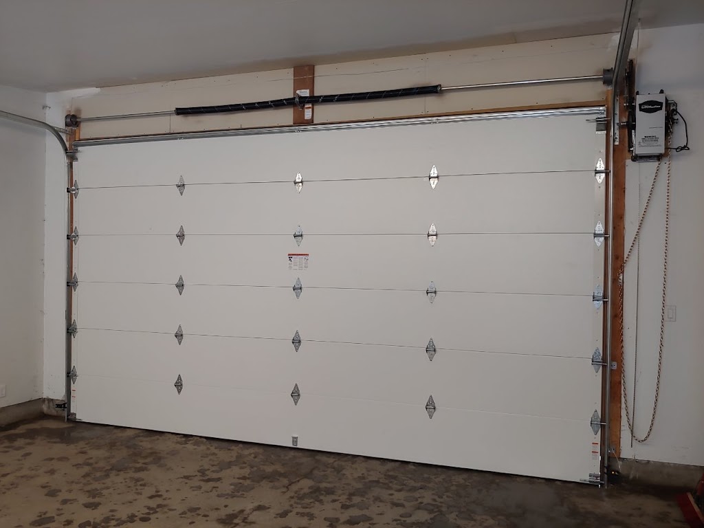 DZ Garage Doors | 63 Chapalina Square SE, Calgary, AB T2X 0B1, Canada | Phone: (403) 561-4596