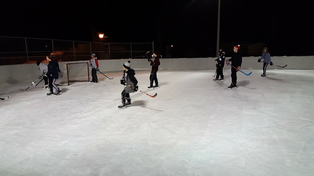 Patinoire Parc Lacroix | 13846 Rue Denis, Mirabel, QC J7J 1C1, Canada