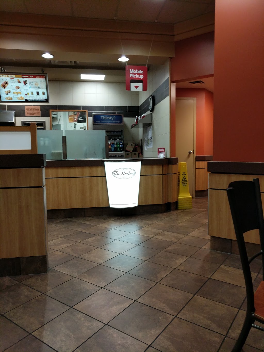 Tim Hortons | 952 Fennell Ave E, Hamilton, ON L8T 1P9, Canada | Phone: (905) 575-9067