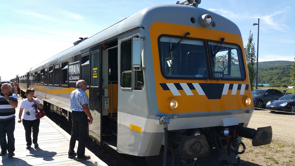 Train de Charlevoix - Gare Les Éboulements | 361 Rue Félix Antoine Savard #309, Saint-Joseph-de-la-Rive, QC G0A 3Y0, Canada | Phone: (844) 737-3282