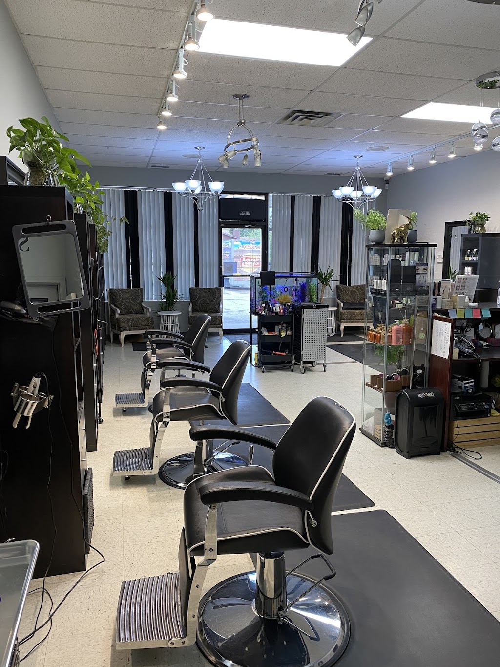 Studio Roberto Elite Hair Salon and Spa | 255 Davison Dr, Red Deer, AB T4R 2H2, Canada | Phone: (403) 307-1055