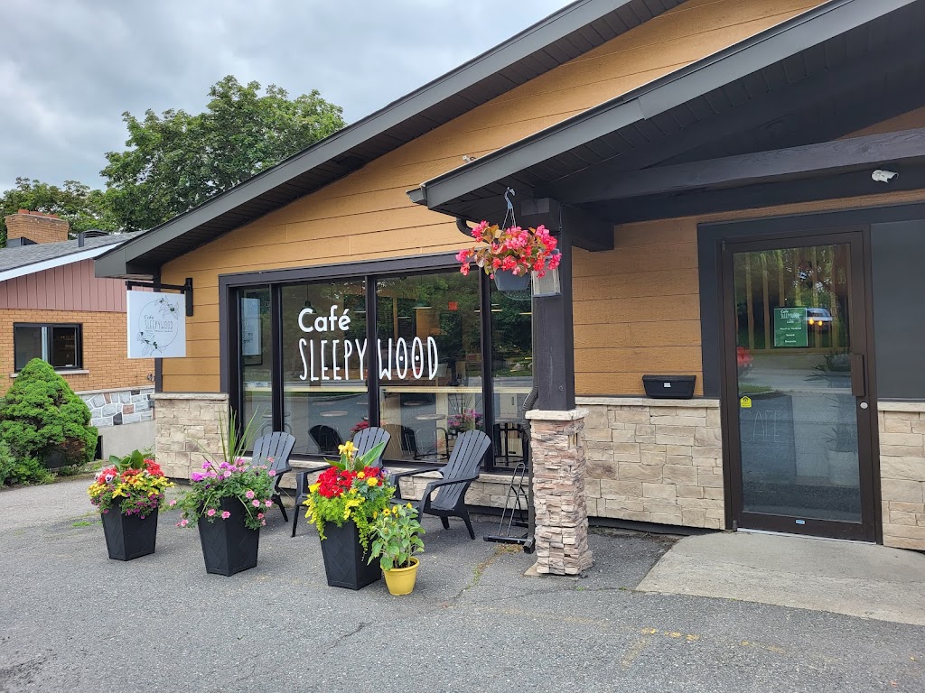 Café Sleepywood | 315 Chem. Ozias-Leduc, Otterburn Park, QC J3H 4A7, Canada | Phone: (450) 446-0404