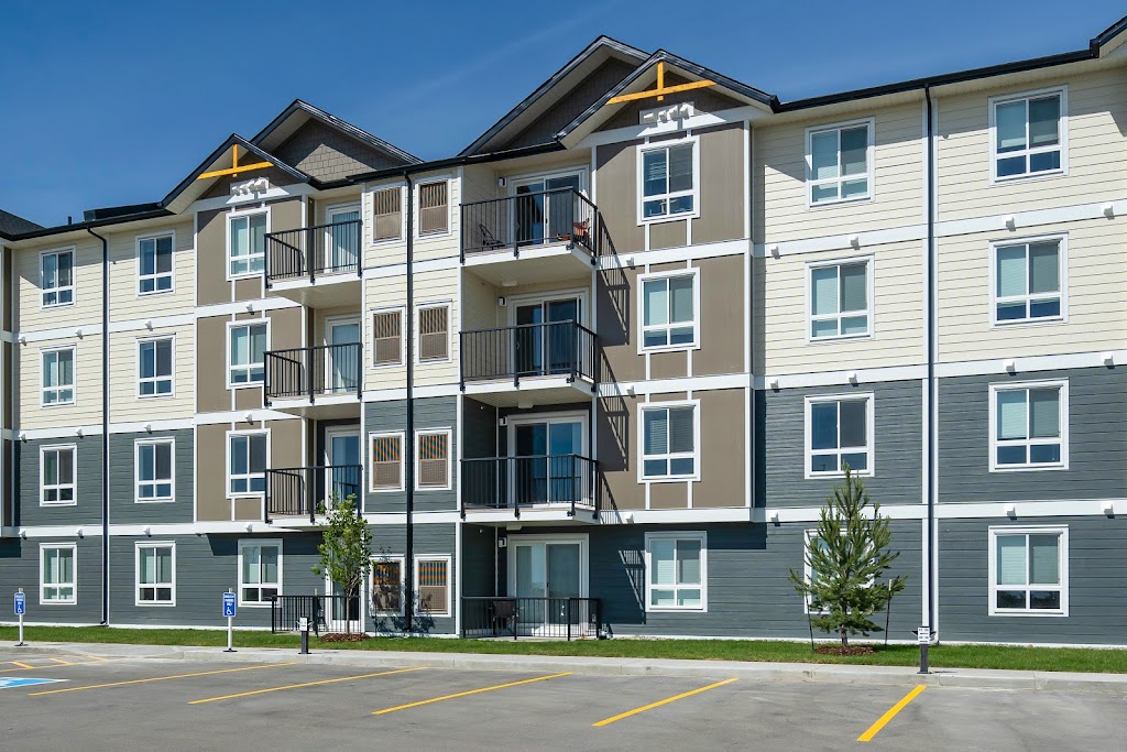 Lakecrest Apartments - Broadstreet Properties Ltd. | 2 Crestview Blvd, Sylvan Lake, AB T4S 0N4, Canada | Phone: (866) 736-8515