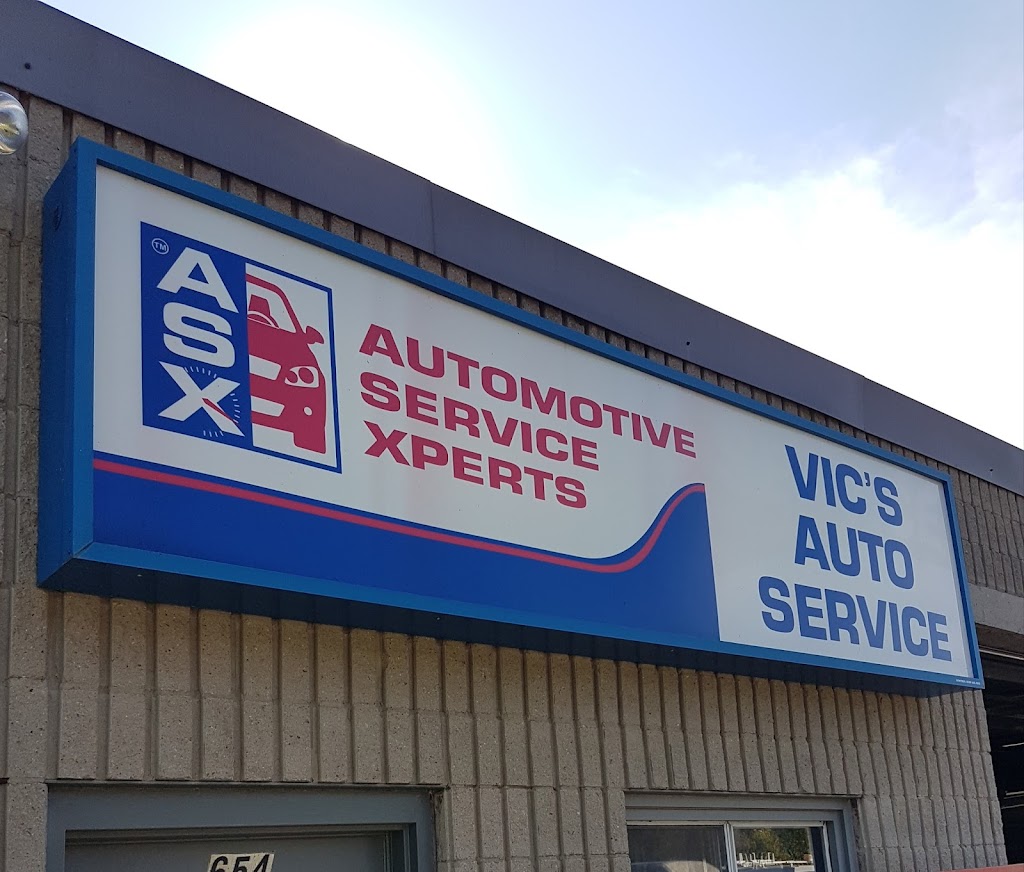 Vics Automotive | 654 McKay St, Kingston, ON K7M 5V8, Canada | Phone: (613) 389-6585