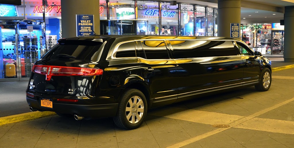 Limousines Marilou | 514 Boul. Louis-XIV, Québec, QC G1H 4N9, Canada | Phone: (418) 717-0379