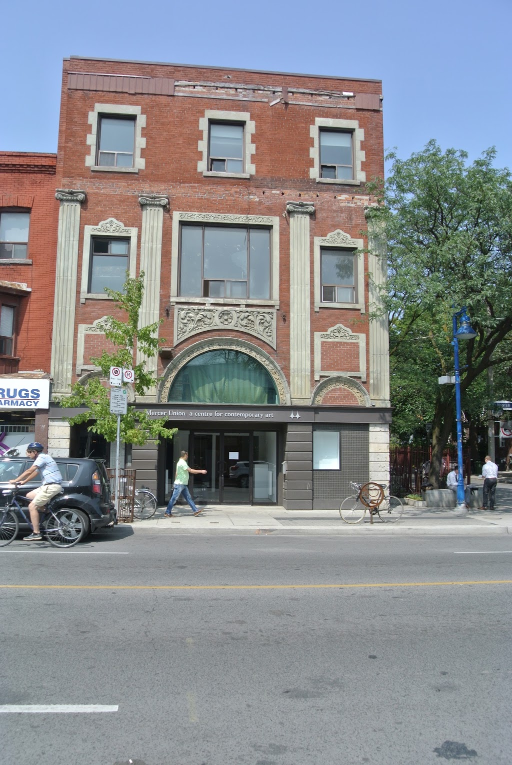 Mercer Union, a centre for contemporary art | 1286 Bloor St W, Toronto, ON M6H 1N9, Canada | Phone: (416) 536-1519