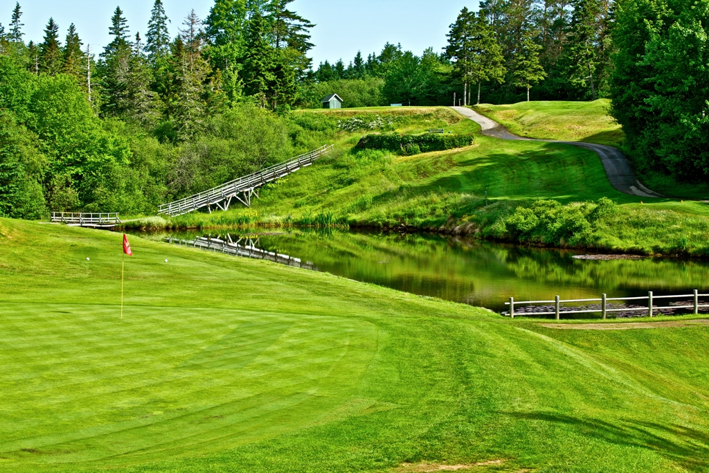 Digby Pines Golf Resort and Spa | 103 Shore Rd, Digby, NS B0V 1A0, Canada | Phone: (902) 245-2511