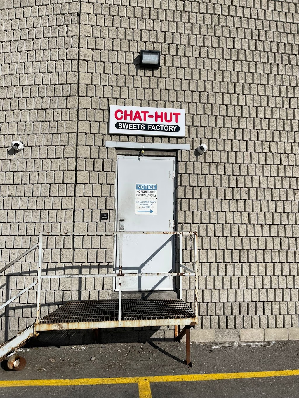 CHAT−HUT SWEETS FACTORY | 7956 Torbram Rd #1B, Brampton, ON L6T 5A2, Canada | Phone: (647) 703-9116