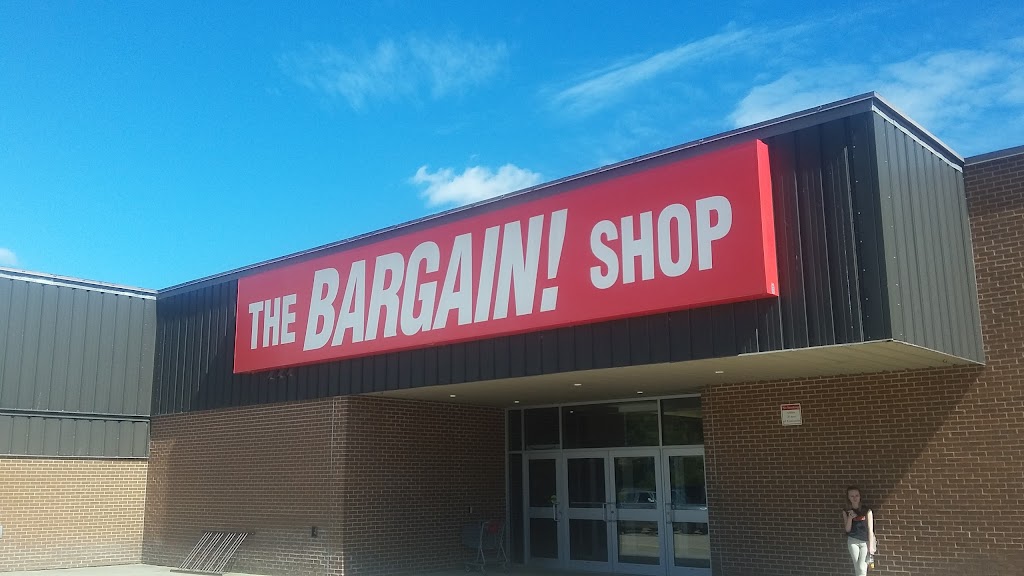 The Bargain! Shop | 115 King St, Shelburne, NS B0T 1W0, Canada | Phone: (902) 875-1405