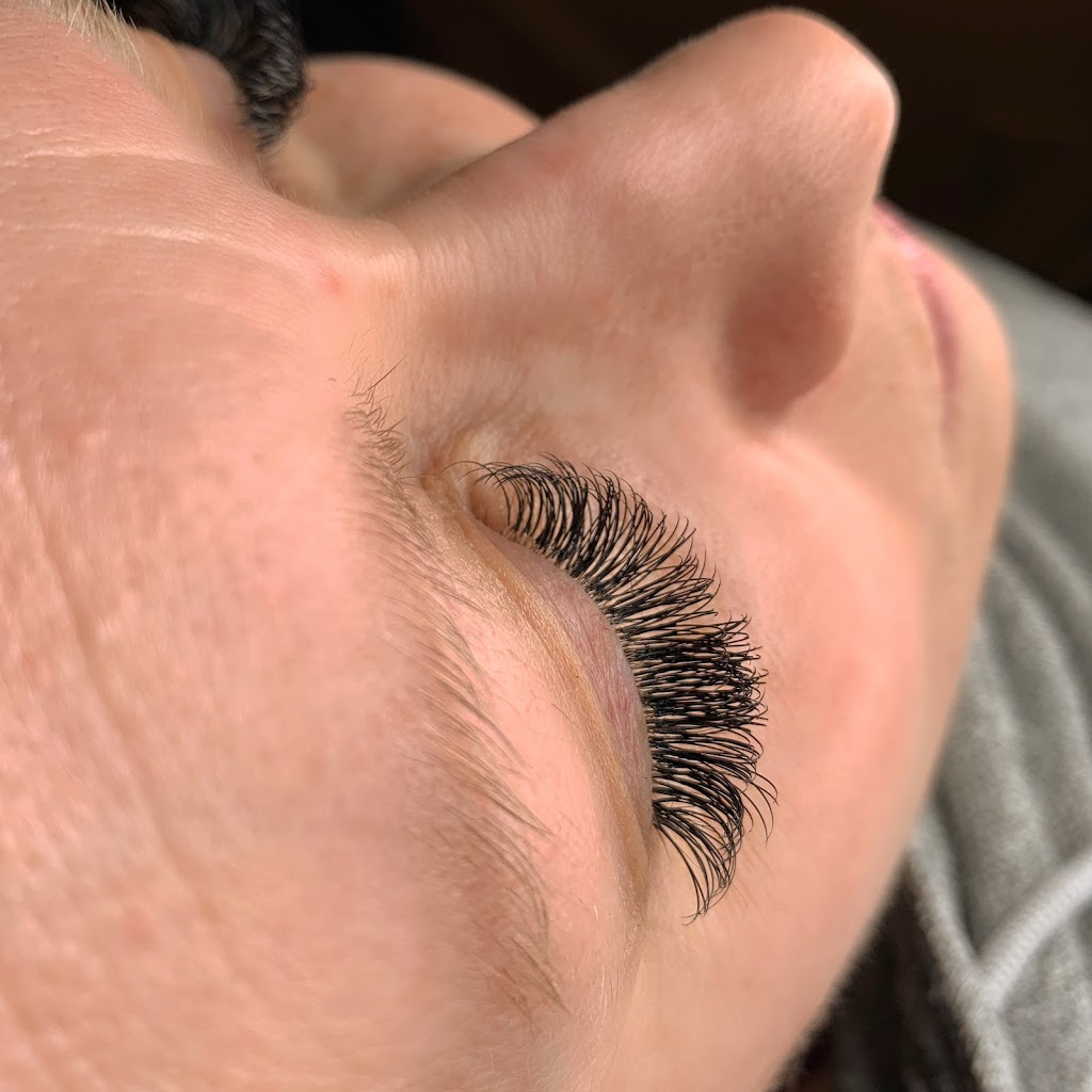 Okotoks Eyelash Extensions- Lashes with Kyla | Storm Mountain Place, Okotoks, AB T1S 0L6, Canada | Phone: (780) 888-1385