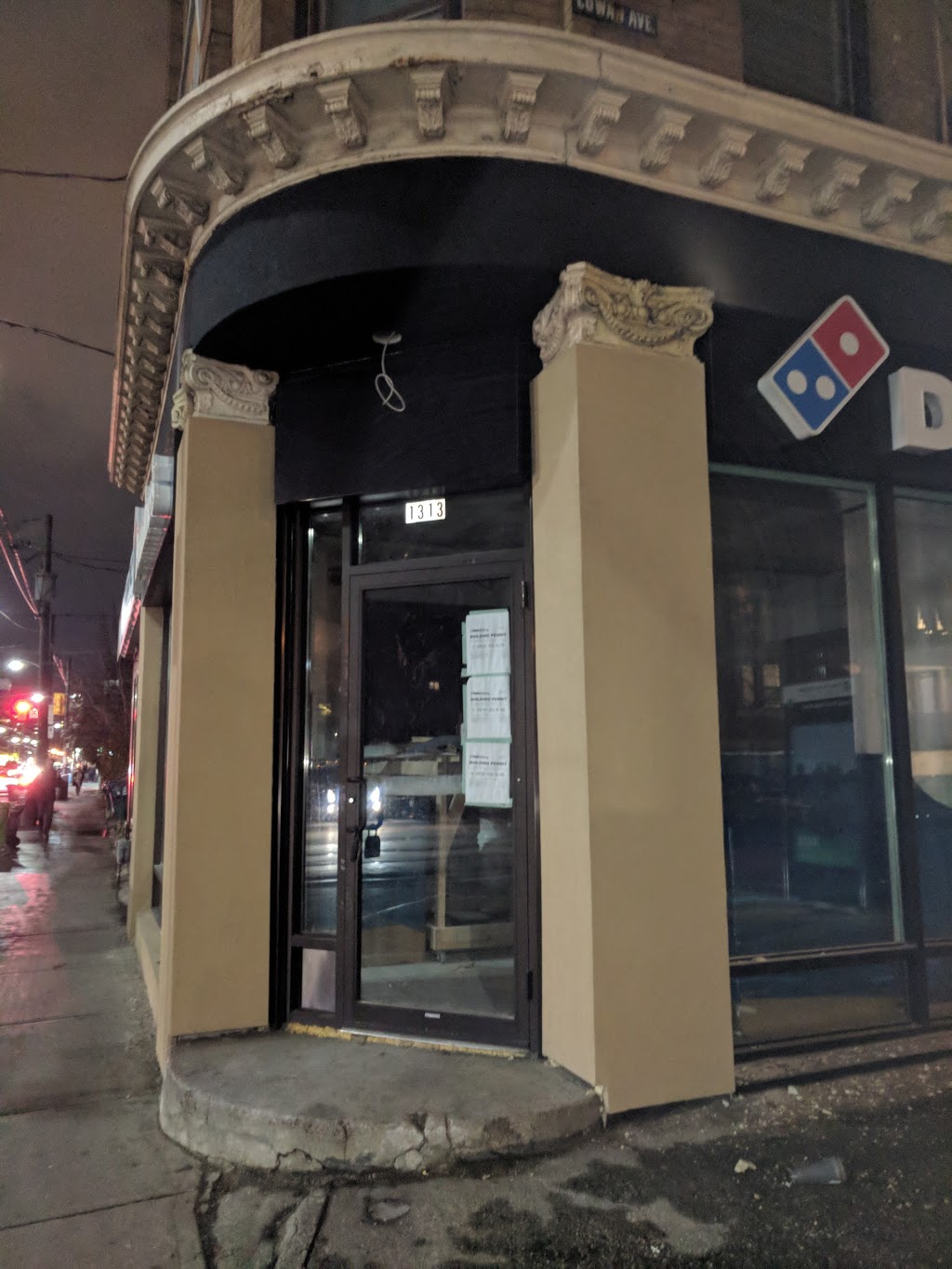 Dominos Pizza | 1313 King St W, Toronto, ON M6K 1G9, Canada | Phone: (416) 538-2929