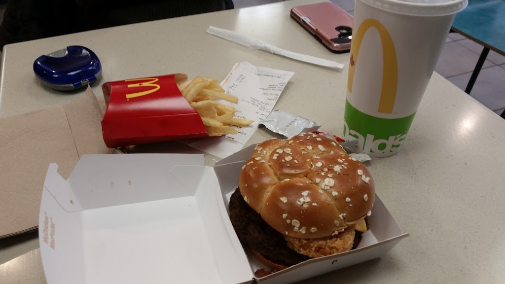 McDonalds | 10 The Queensway, Toronto, ON M6R 1B4, Canada | Phone: (416) 538-2444