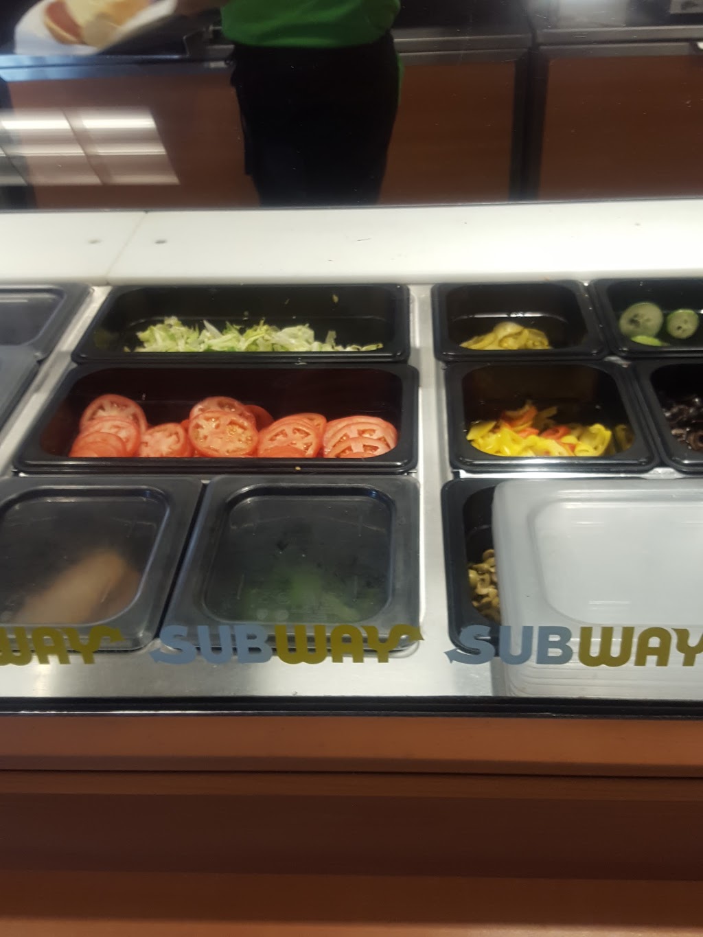 Subway | 4025 Dorchester Rd Unit A 16, Niagara Falls, ON L2E 6N1, Canada | Phone: (905) 357-0022