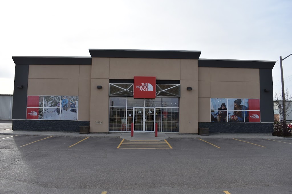 North Face Saskatoon / The Prairie Summit Shop | 601 51st St, Saskatoon, SK S7K 7J7, Canada | Phone: (306) 384-8631