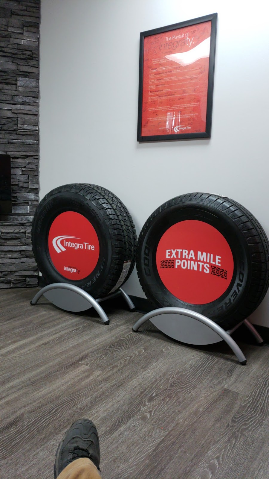 Integra Tire Auto Centre | 7450 49 Ave Crescent #3, Red Deer, AB T4P 1X8, Canada | Phone: (403) 356-1178