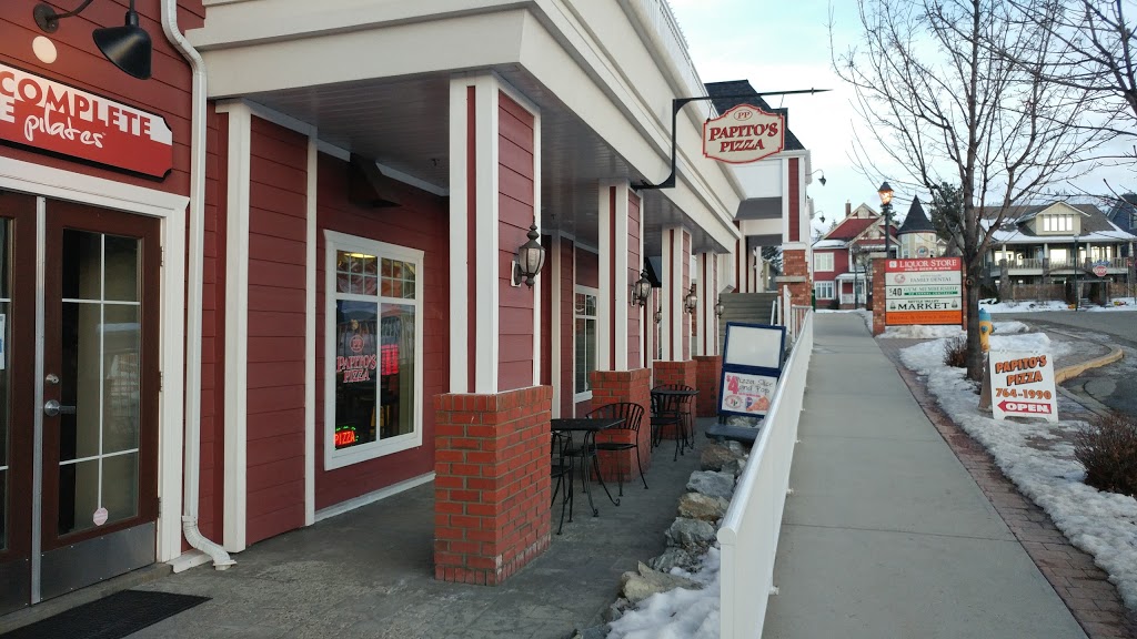 Papitos Pizza (Kettle Valley) | 102-5309 Main St, Kelowna, BC V1W 4V3, Canada | Phone: (250) 764-1990