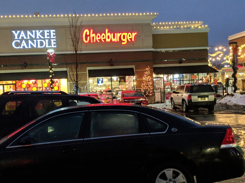 Cheeburger Cheeburger | 1593 Niagara Falls Blvd, Amherst, NY 14228, USA | Phone: (716) 836-1002