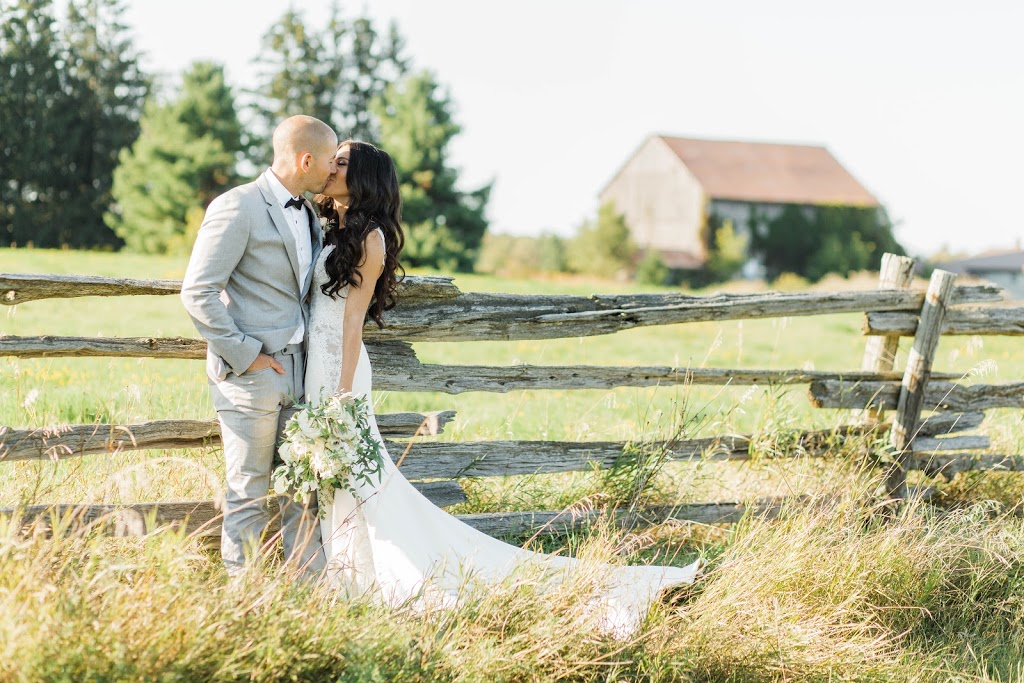 Maigan Cowen Photography | London Ontario Wedding Photographer | 2363 Red Thorne Ave, London, ON N6P 0E8, Canada | Phone: (519) 520-9480