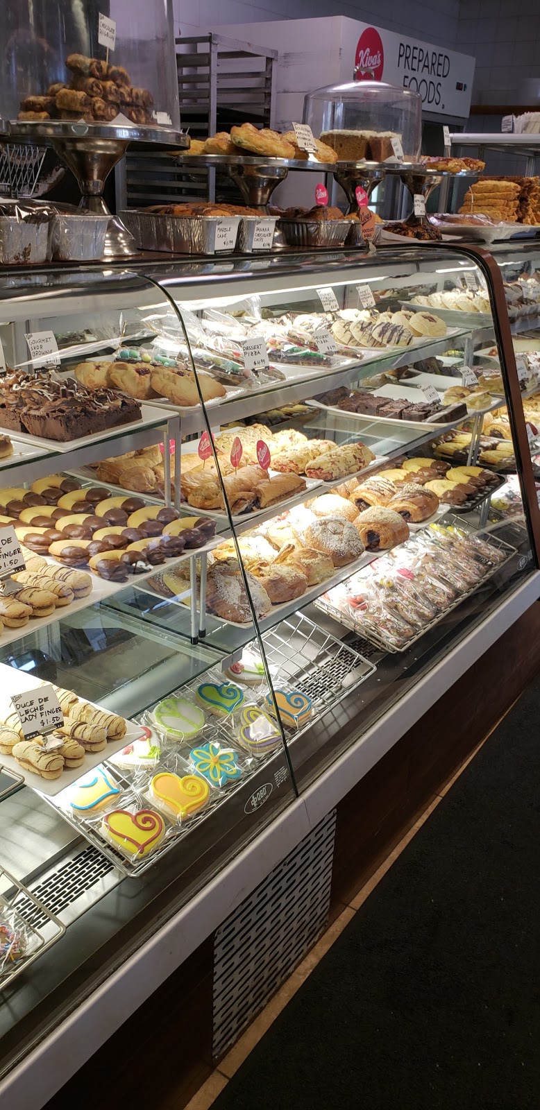 Kivas Bagel Bakery | 1027 Steeles Ave W, North York, ON M2R 2T1, Canada | Phone: (416) 663-9933