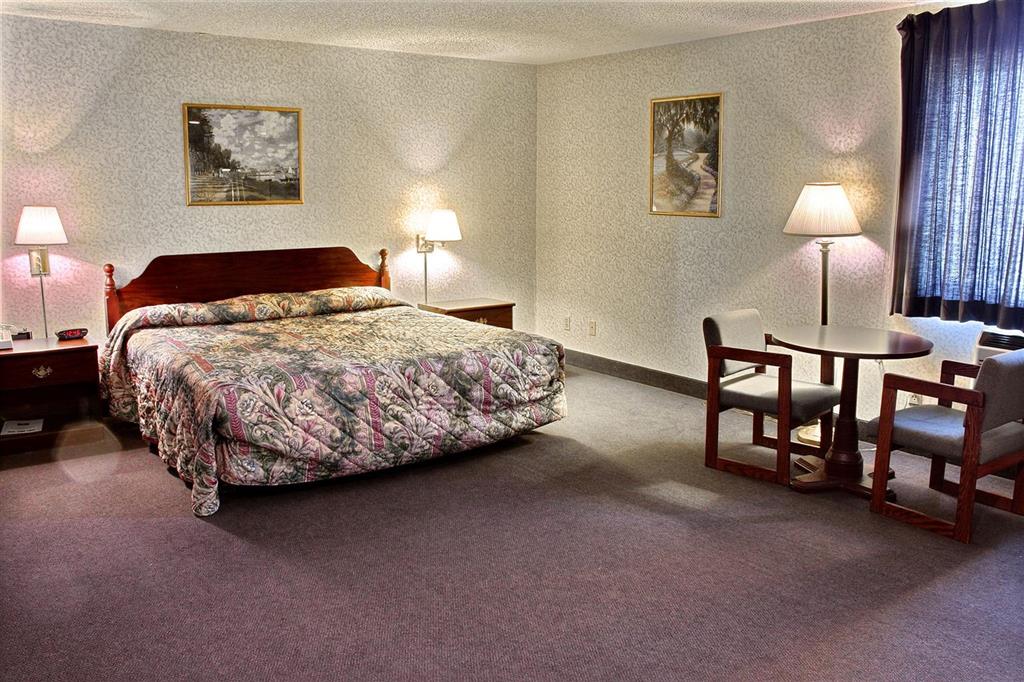 Americas Best Value Inn Niagara Falls | 6505 Niagara Falls Blvd, Niagara Falls, NY 14304, USA | Phone: (716) 283-8791