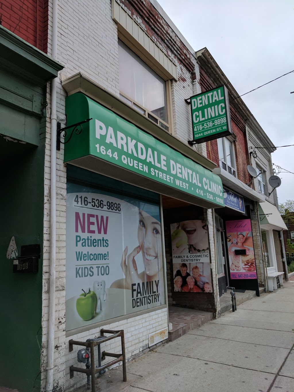 Parkdale Dental Office | 1644 Queen St W, Toronto, ON M6R 1B2, Canada | Phone: (416) 536-9898