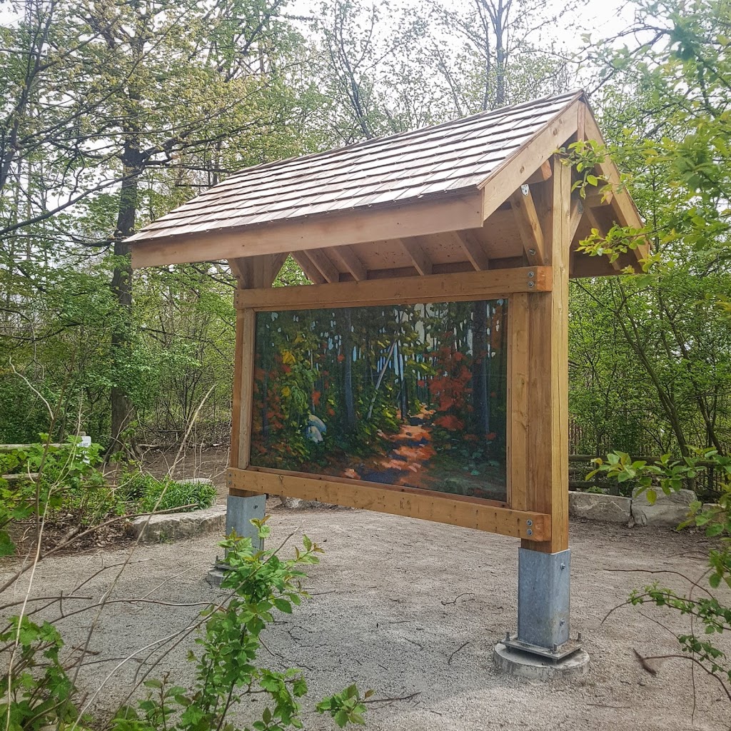 Thomas Hauser Memorial Trailhead | Crothers Woods Trail, Toronto, ON M4H 1P6, Canada