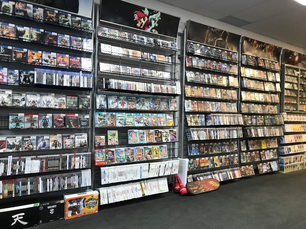 Play N Trade Winnipeg | 2188 McPhillips St #11, Winnipeg, MB R2V 3C8, Canada | Phone: (204) 415-7986