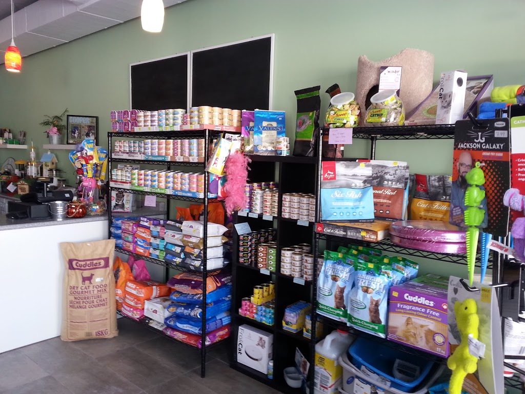 Ruff Trax Pet Supply | 13229 Ilderton Rd, Ilderton, ON N0M 2A0, Canada | Phone: (519) 857-2385