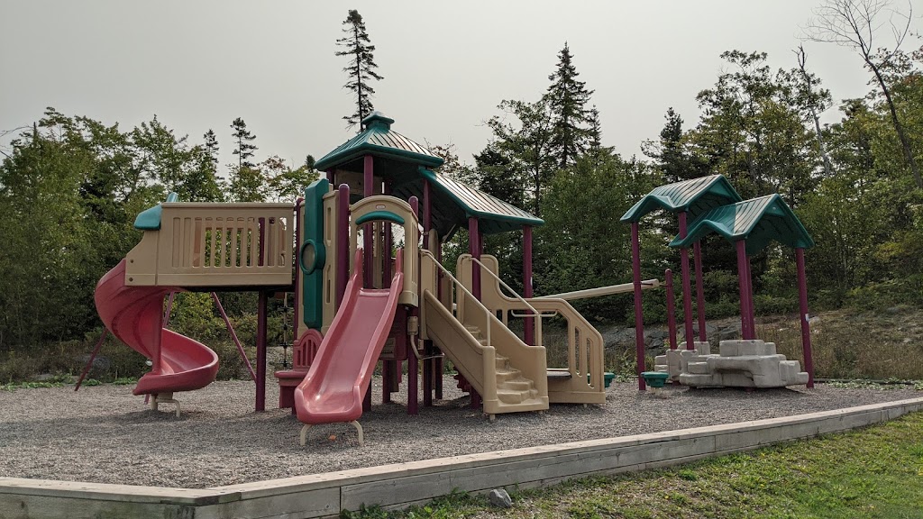 Rutledge Street Playground | 263 Rutledge St, Bedford, NS B4A 4L1, Canada | Phone: (519) 804-6854