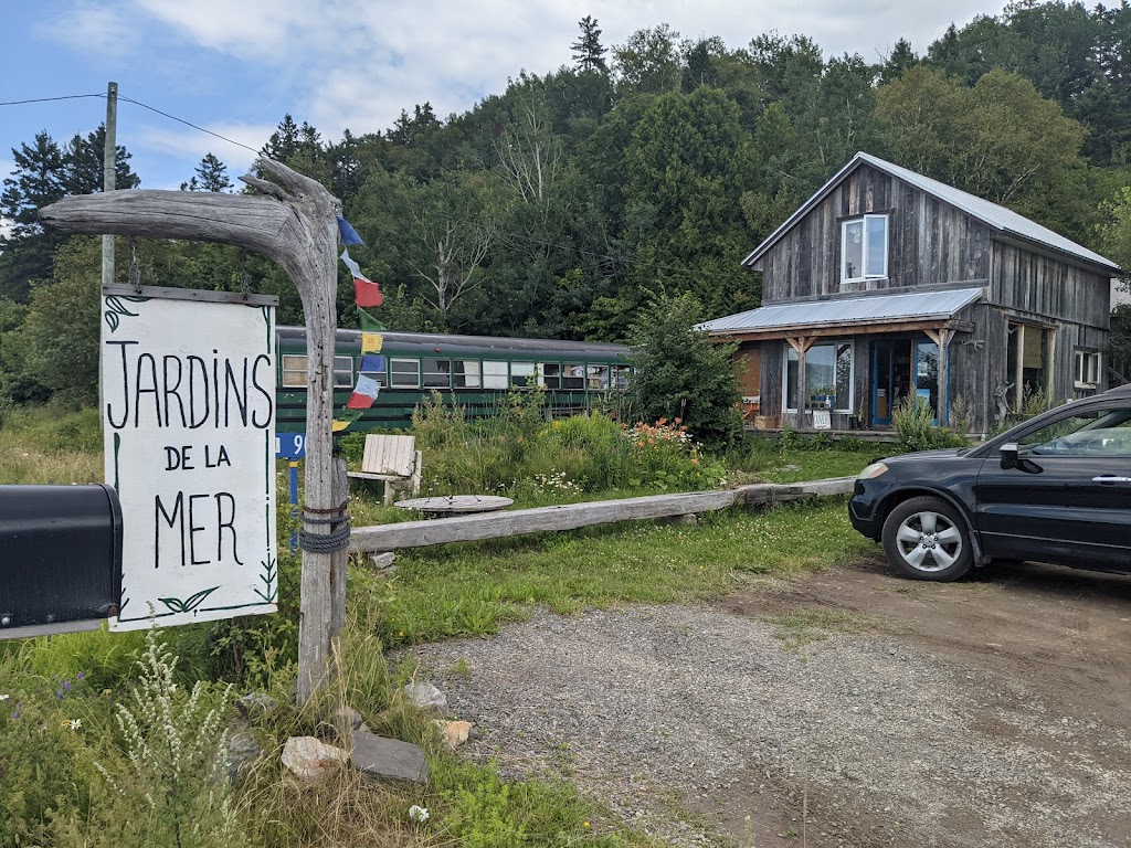 Les Jardins de la mer | 90 QC-132, Saint-Germain, QC G0L 3G0, Canada | Phone: (418) 714-0075